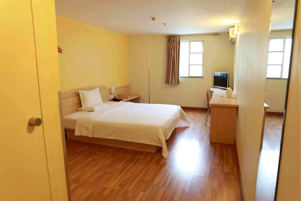 7Days Inn Shanghai Railway Station Hotel Shanghai