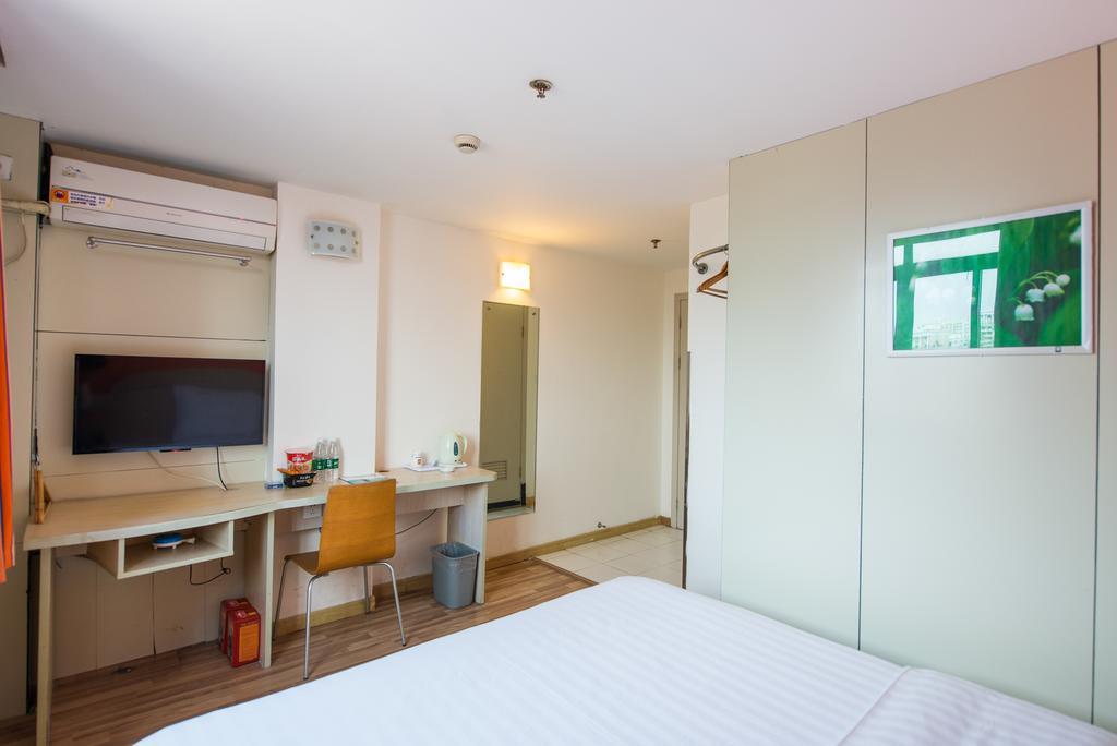 Hotel 7Days Inn Shanghai Railway Station